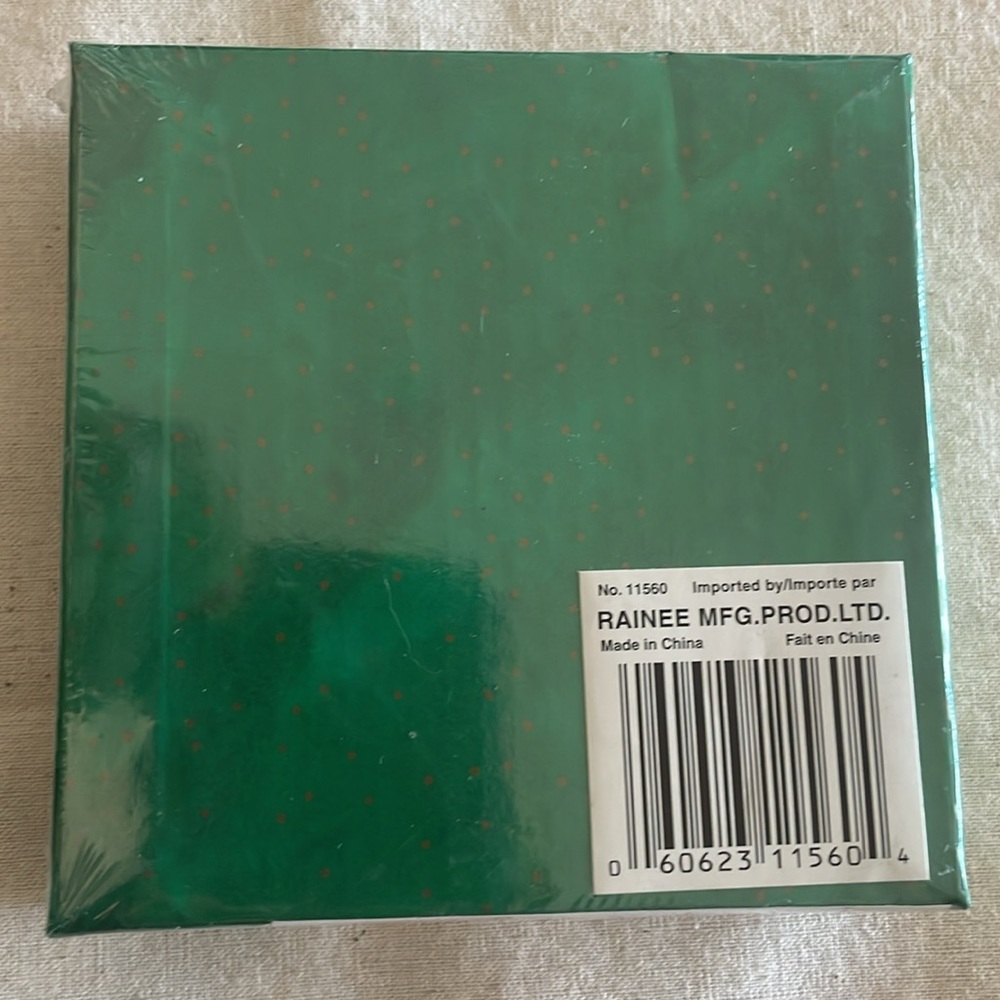 Christmas Gift Box Set - Includes Gift Box With Lid, Note Card & Ribbon - Picture 3 of 7